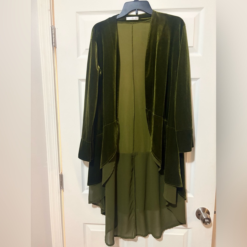 Elegant Green Velvet Duster